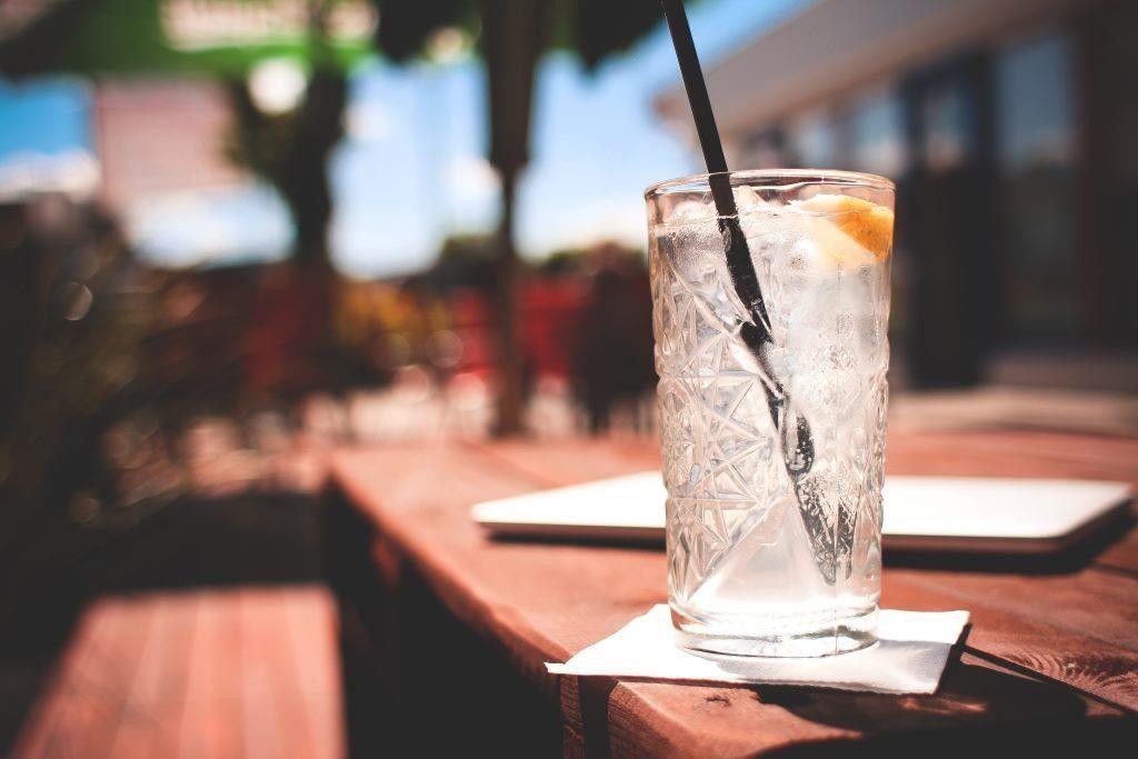 Benarkah Minuman Isotonik Baik Dikonsumsi Kala Berpuasa?