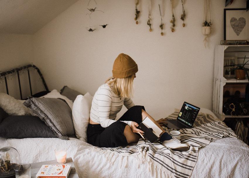 Unsplash/Kinga Cichewicz