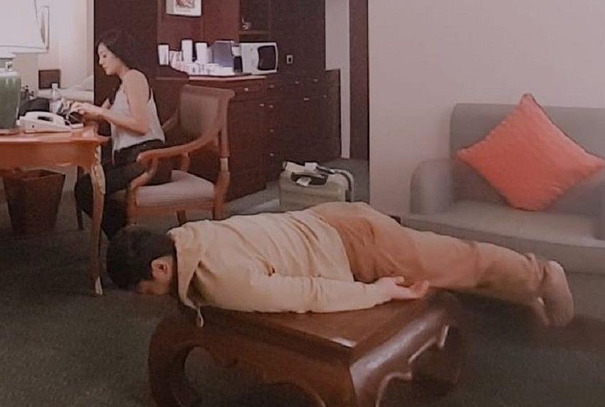 Makin 'Konslet', Ini 5 Momen Absurd Raditya Dika Saat Bulan Madu