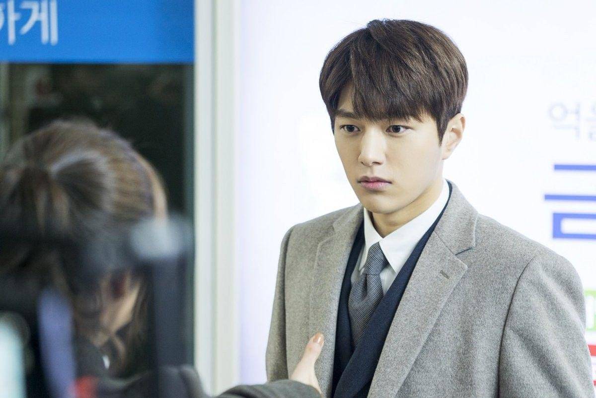 twitter.com/dramafever