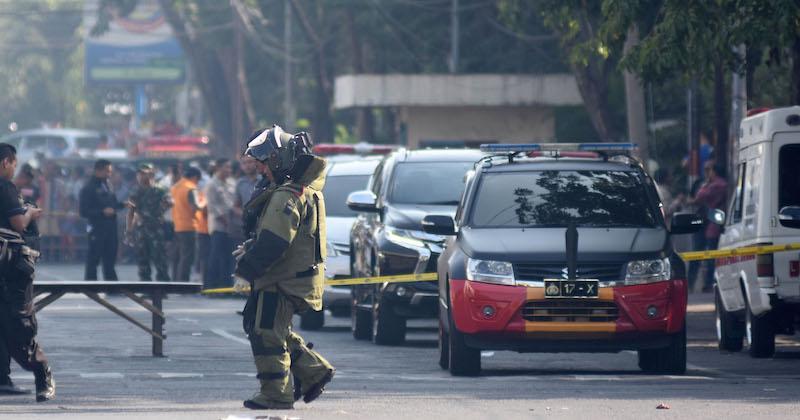 Indonesia Mengutuk Teror Bom Surabaya