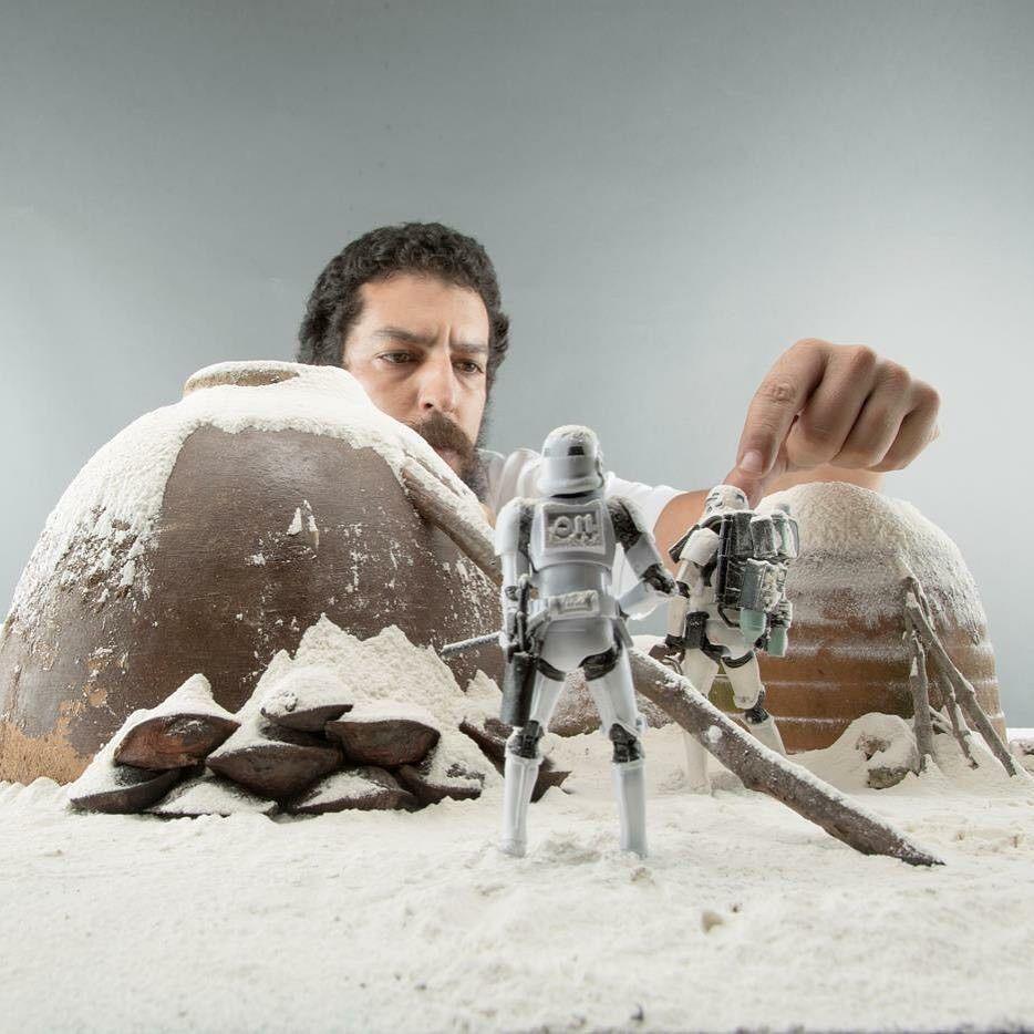 Lewat Sentuhannya, Fotografer Ini Membuat Miniatur Jadi Tampak Hidup