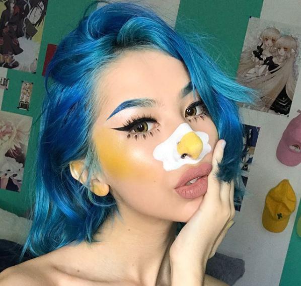 instagram/gothfruits