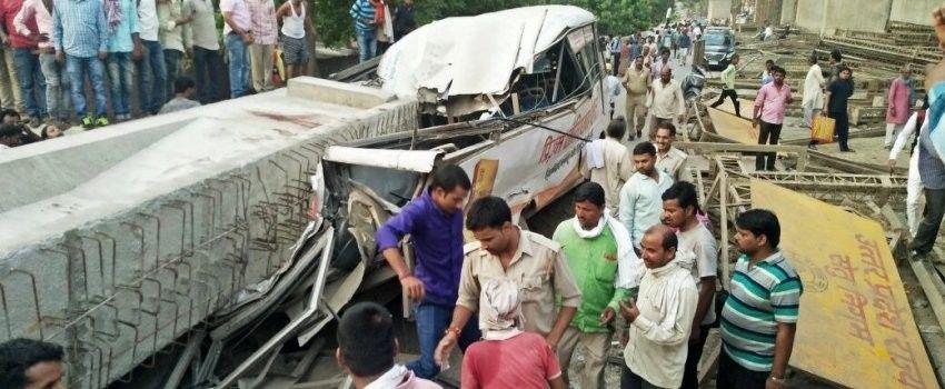 Tragis, 18 Orang Tewas Tertimpa Jembatan Layang yang Ambruk