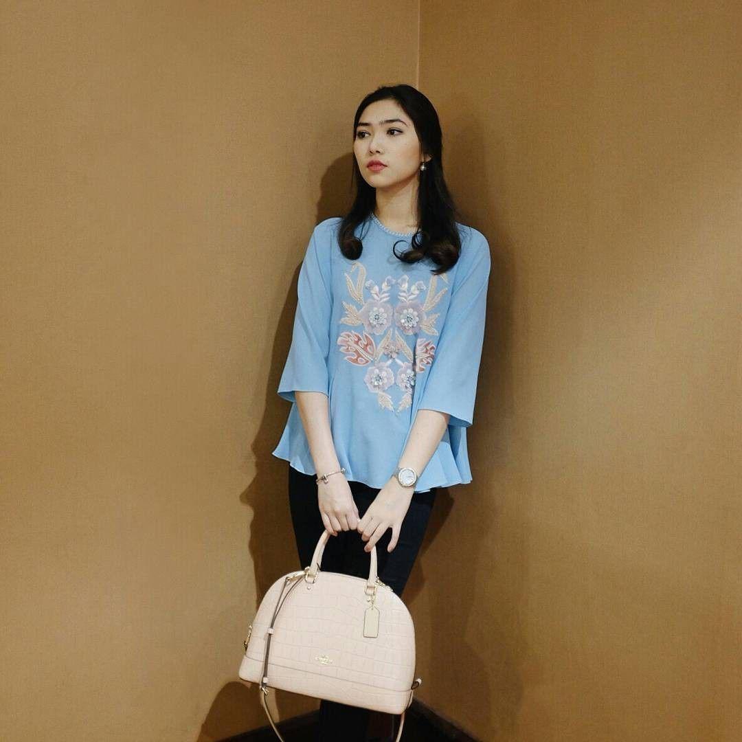 Instagram/isyanasarasvati