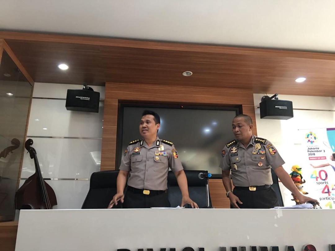 Polisi Tangkap 8 Orang Jaringan Pelaku Teror di Mapolda Riau