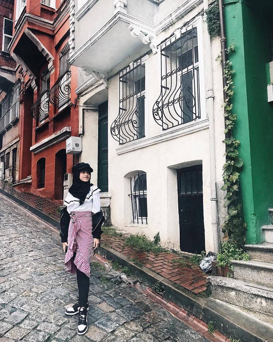 Instagram.com/shireeenz