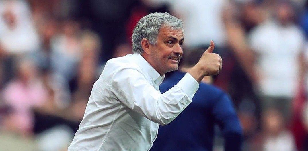 Bertahan dengan 9 Pemain, Mourinho Sebut Chelsea Tak Layak Juara