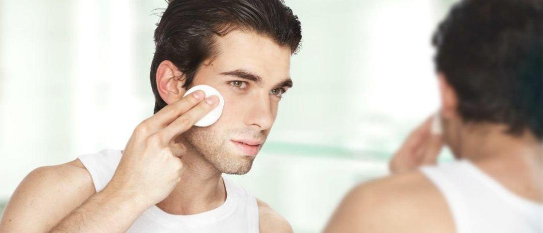 Bro, Ini 5 Tips Merawat Wajah Agar Penampilanmu Tetap Kece!