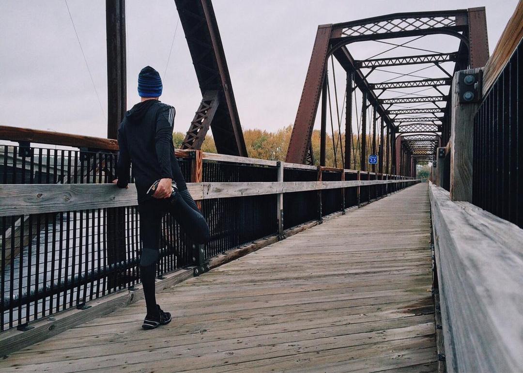 5 Tips Sport Fashion Cowok yang Bikin Semangat Olahraga di Bulan Puasa