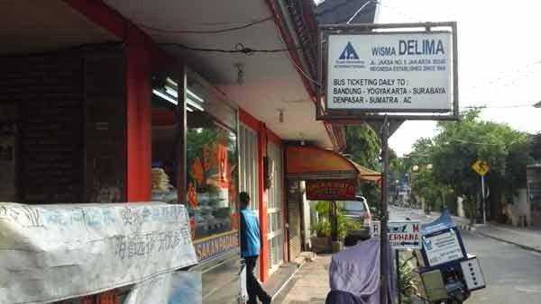jakartabytrain.com