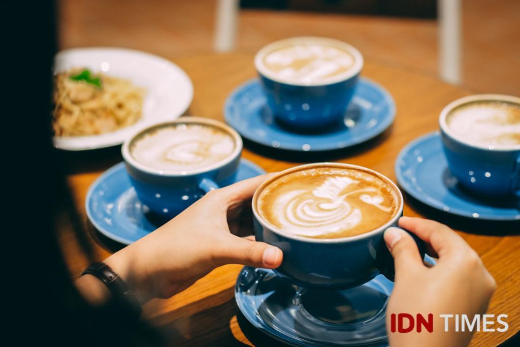 Sadar Gak? Ini 5 Jenis Makanan yang Seringkali Ada di Menu Coffee Shop