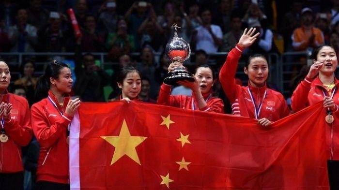 bwfbadminton.com