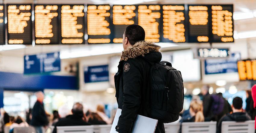 Suka Pergi Naik Pesawat? Ini 6 Tips Bandara yang Sering Dilewatkan!