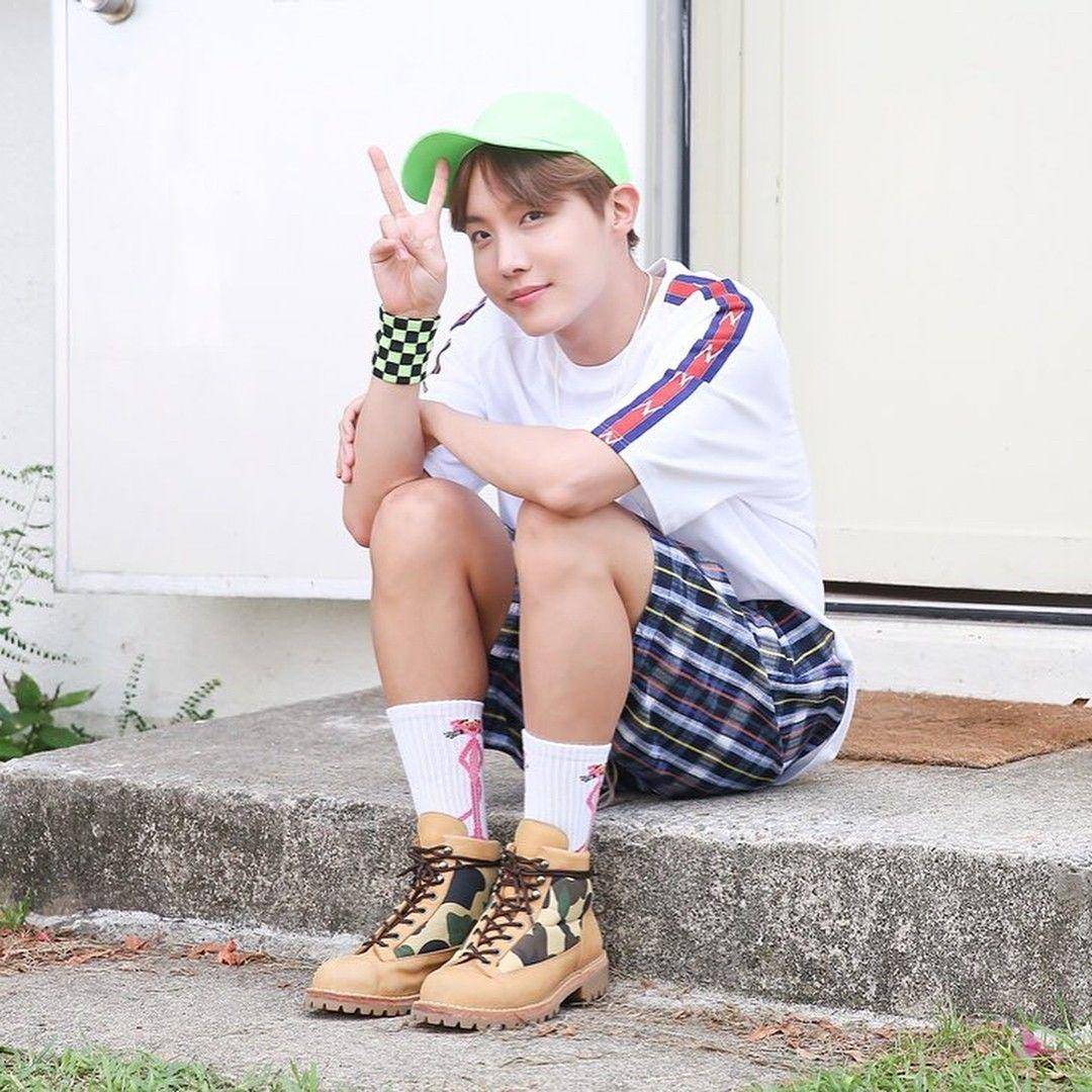 Instagram.com/bts_jhope