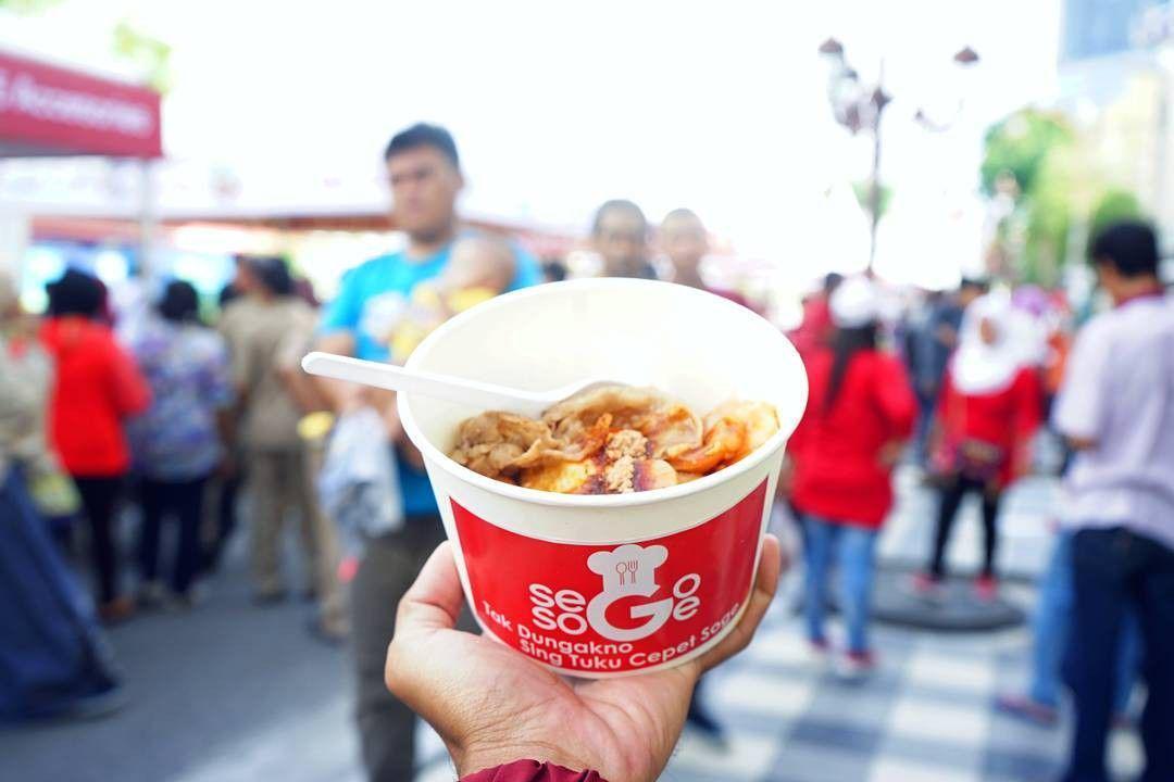 Pernah Cobain Sego Soge? Makanan Kekinian Lezat Asli Surabaya