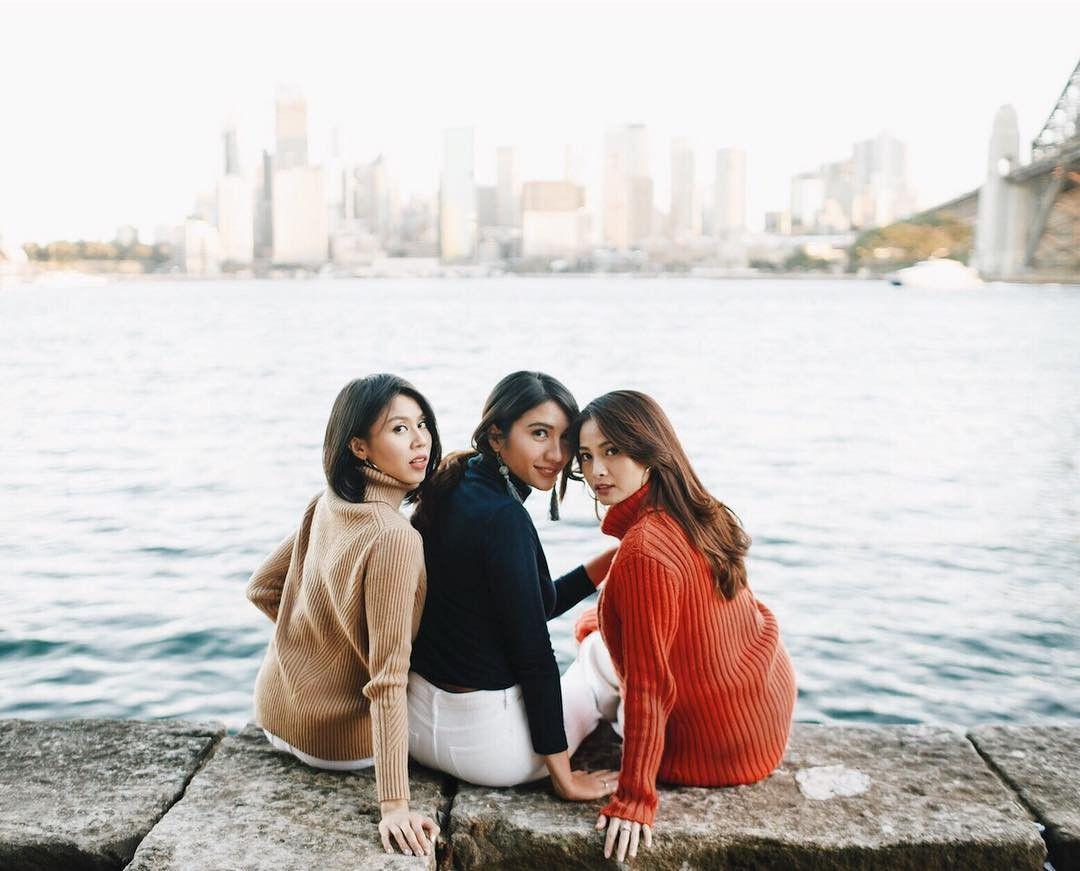 Sudah Tinggal di Australia, Ini 6 Potret Geng Baru Acha Septriasa