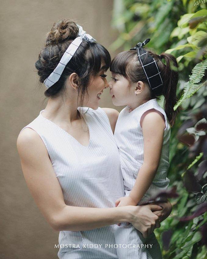 instagram.com/gisel_la