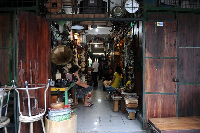 Mau Cari Barang Bekas Nan Berkelas? Pergi ke 5 Tempat Ini Aja!