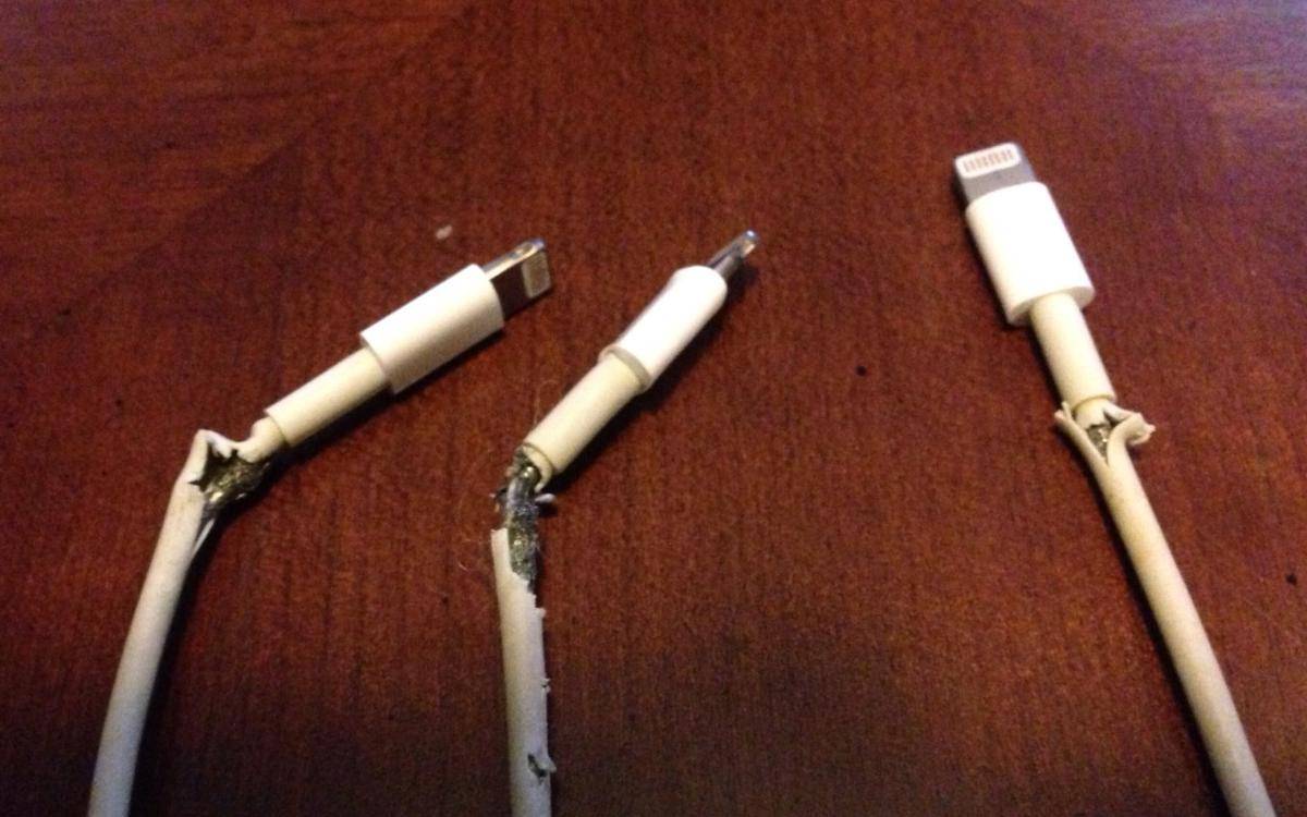 frayedlightningcables.tumblr.com