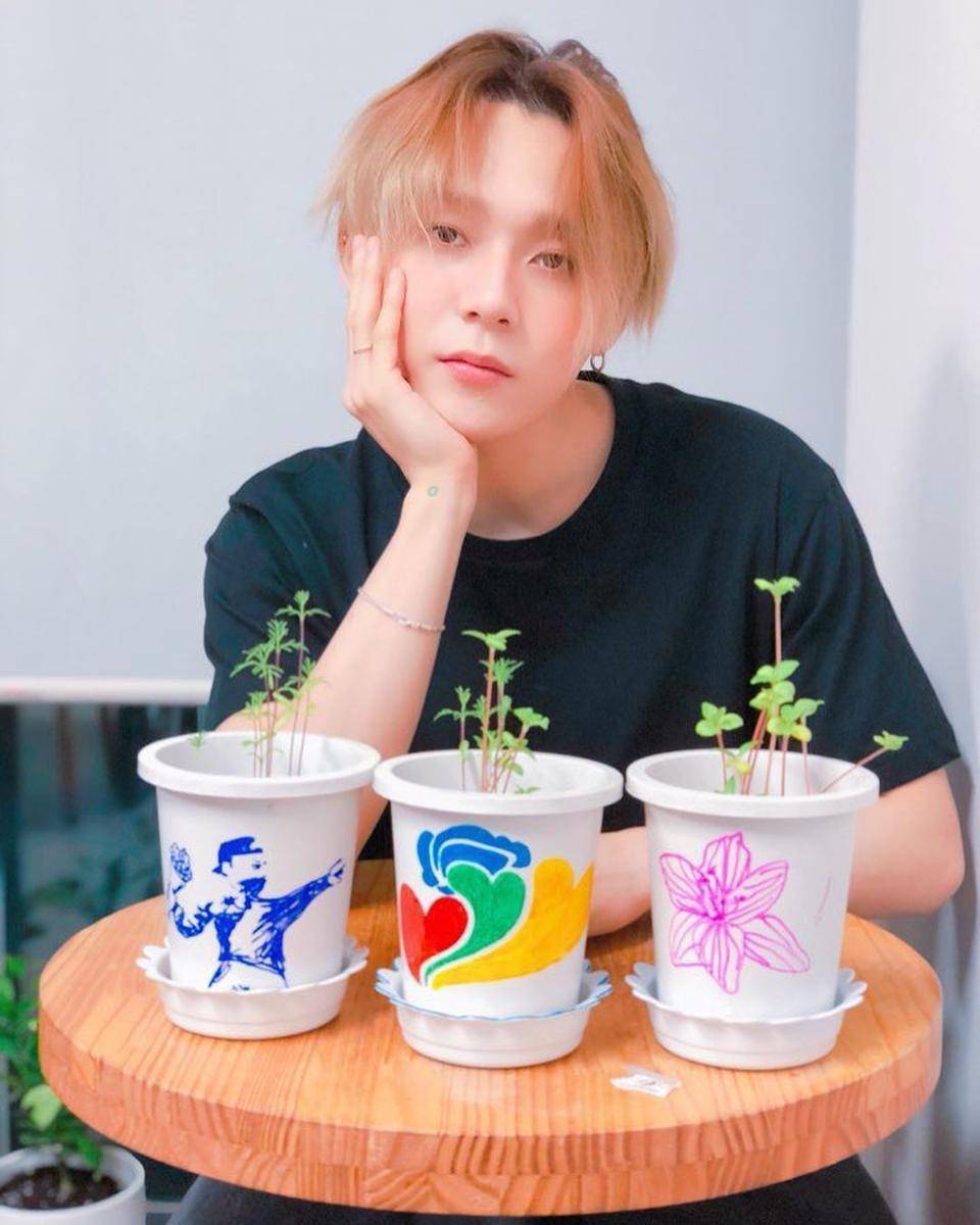 Instagram.com/pentagon.official
