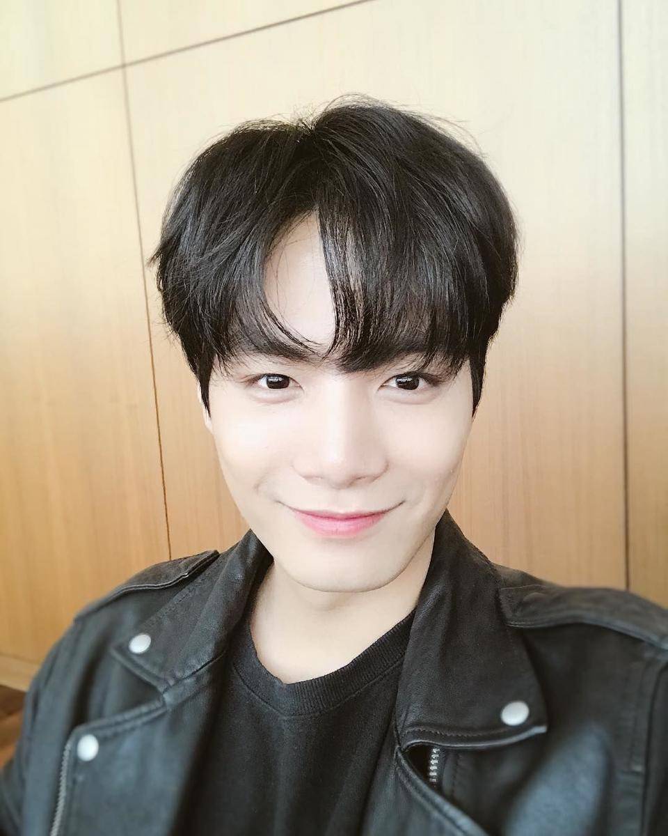 Instagram.com/pockyjr