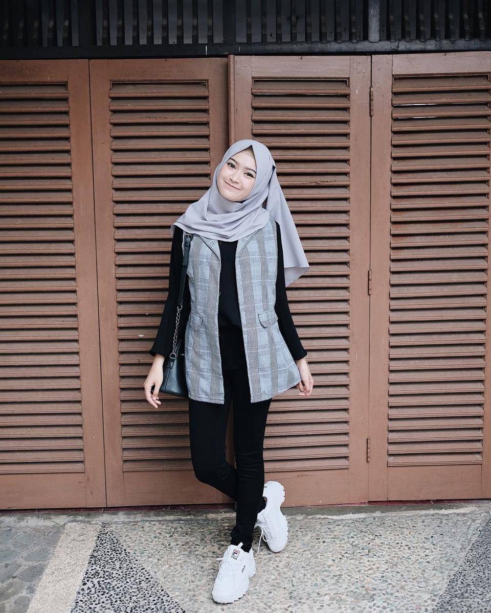 instagram.com/saritiw