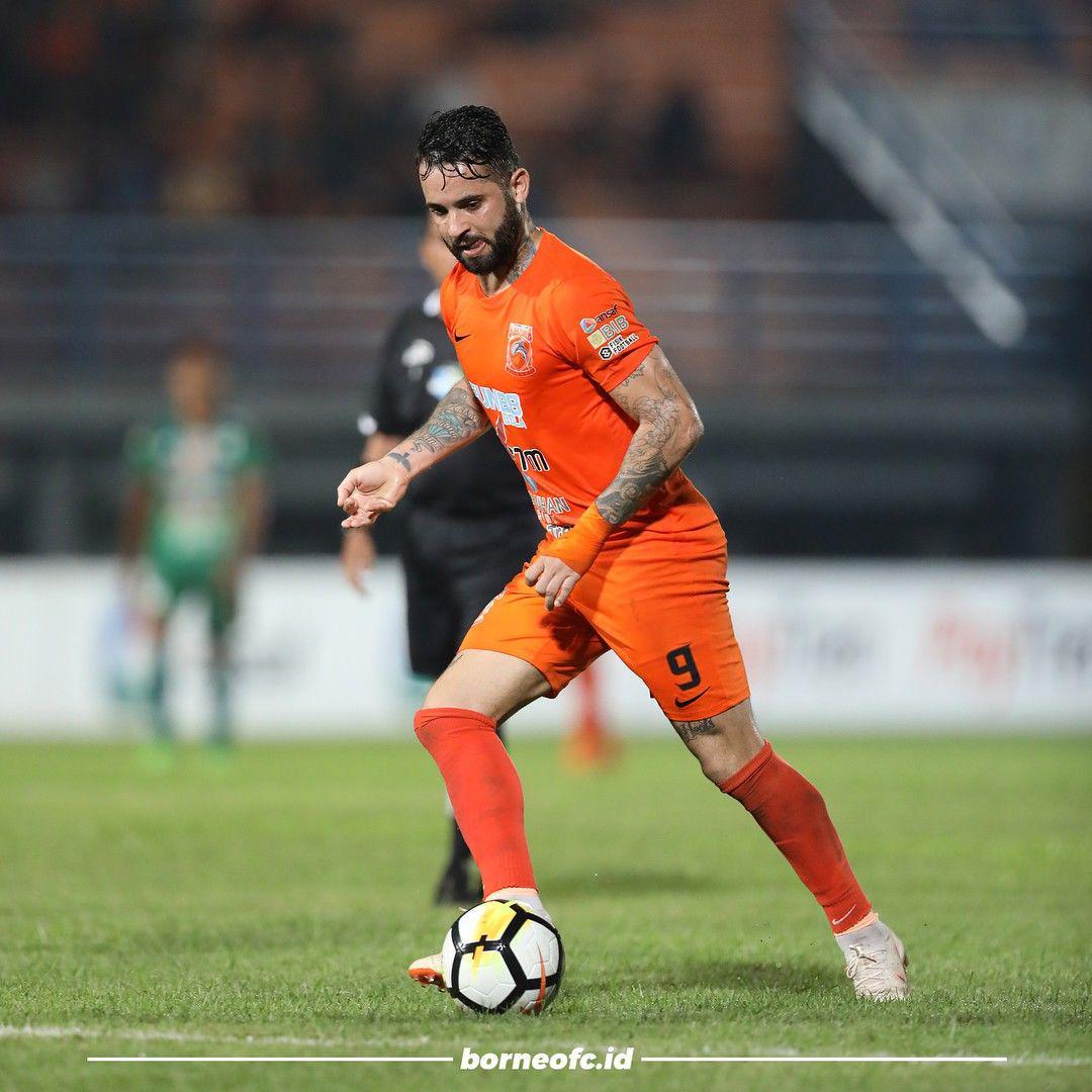 Instagram.com/borneofc.id