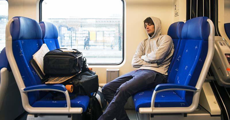 8 Tips Tidur Nyaman Selama Mudik Jarak Jauh, Segar Sampai Tujuan