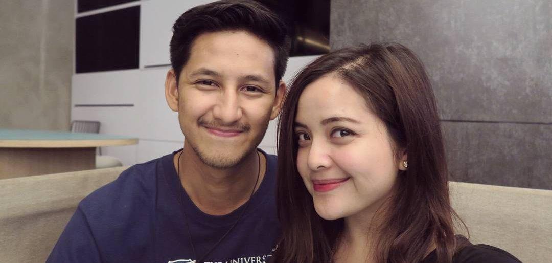 10 Gaya Simpel Randi Bachtiar, Pria Penakluk Hati Tasya Kamila