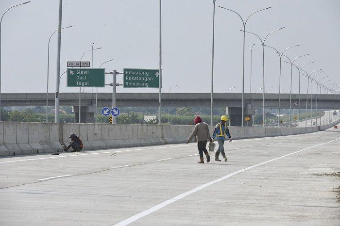 Kurangi Macet, Proyek Pembangunan di Tol Japek Dihentikan Selama Mudik