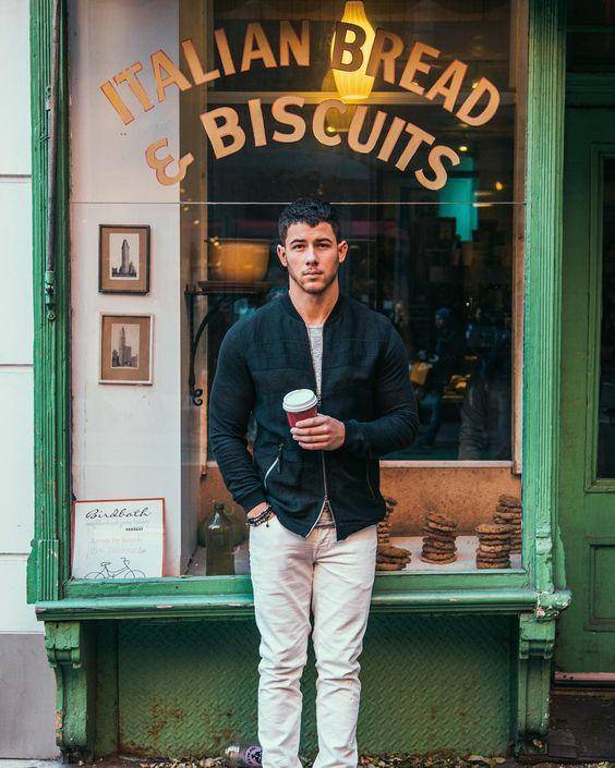 instagram.com/nickjonas