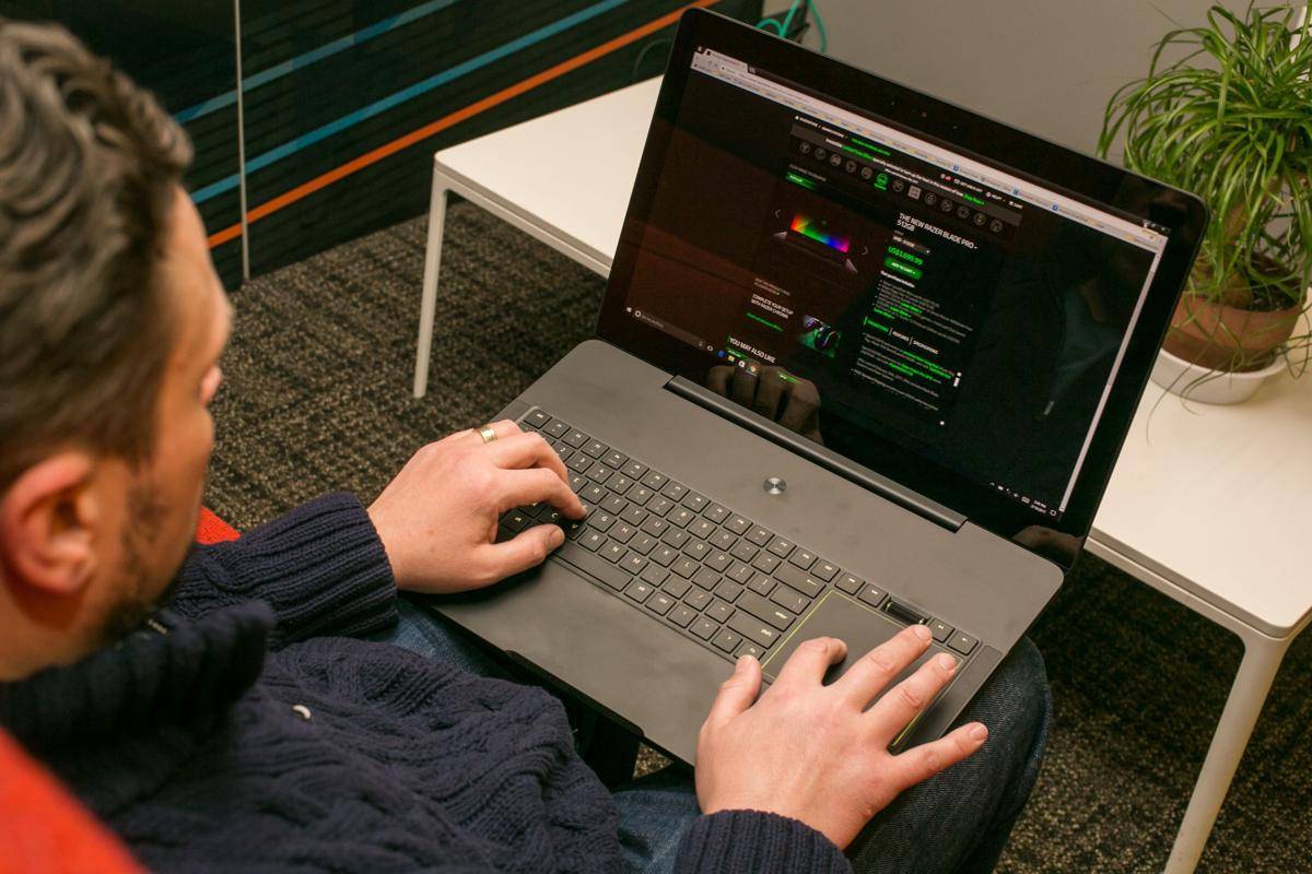 cnet.com