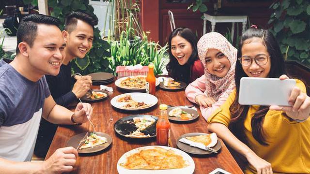 Jangan Sampai Boros! Ini 4 Cara Bisa Bukber dengan Budget Murah