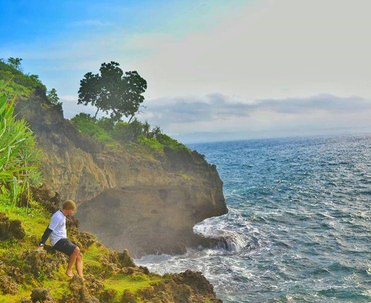 Instagram.com/pupunk_bebas_santay