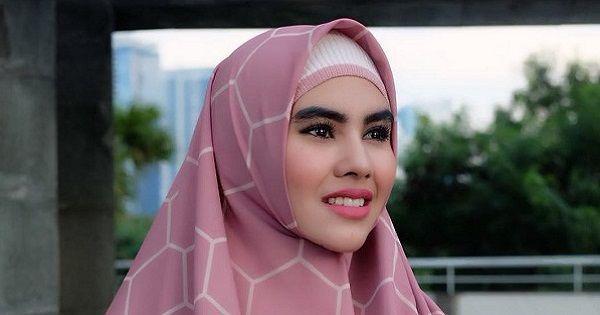 5 Artis Ini Akan Rayain Lebaran di Luar Negeri, Ada yang ke Tanah Suci