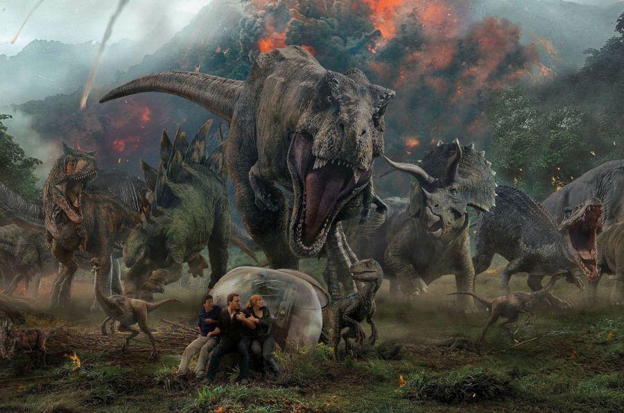 Seru, Tapi Ada 7 Kelebihan & Kekurangan Jurassic World: Fallen Kingdom
