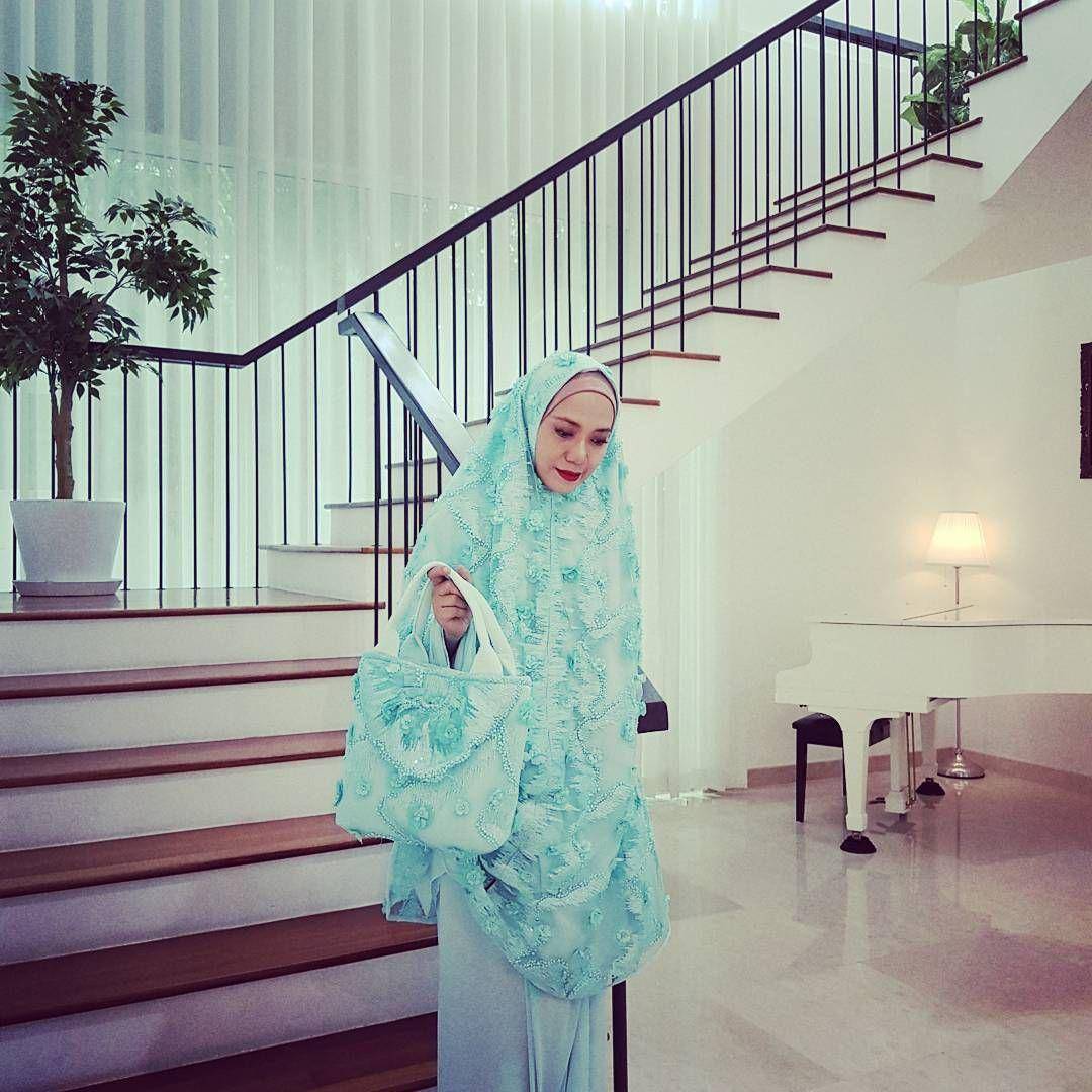 instagram.com/merryandani
