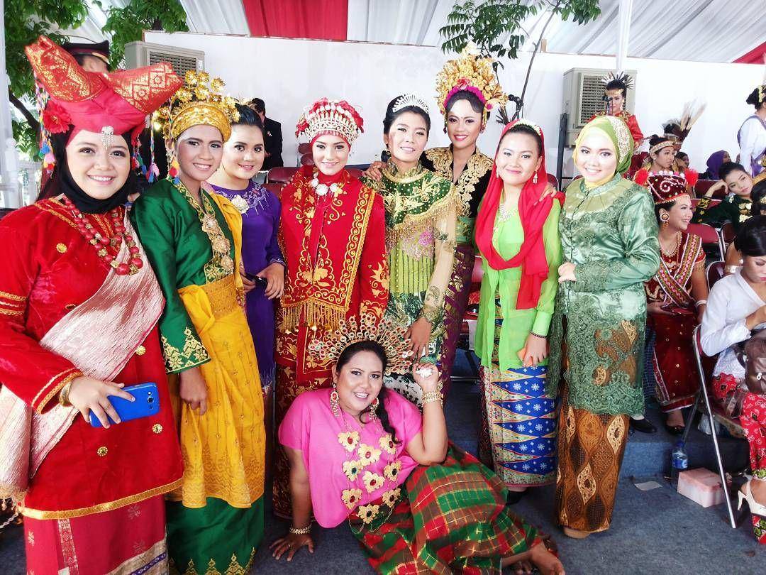 instagram.com/puja.sm