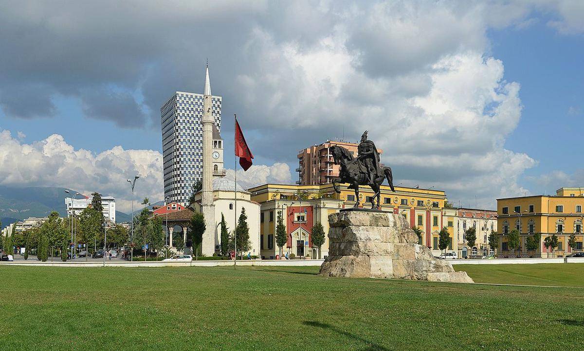 https://commons.wikimedia.org