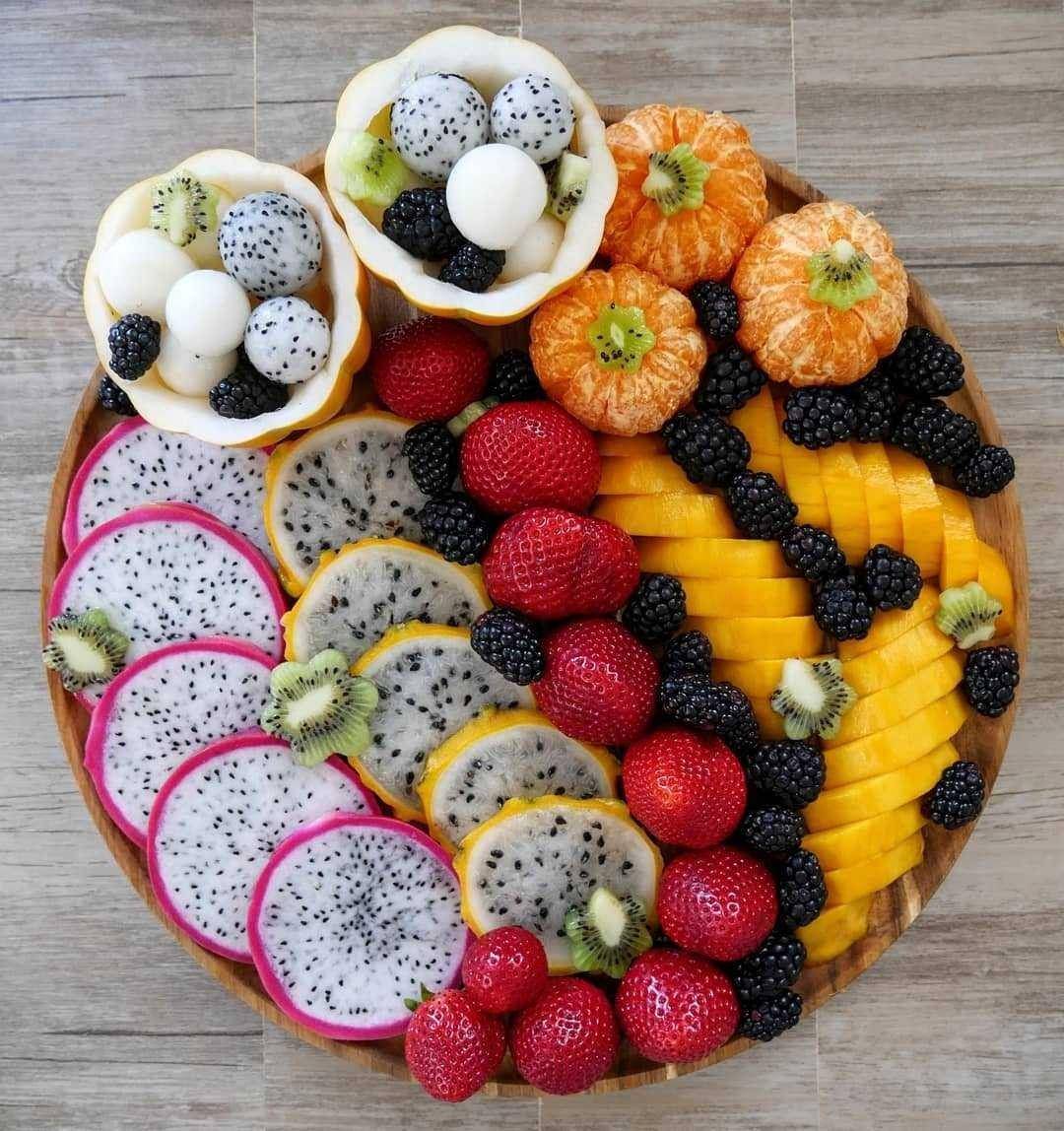 instagram.com/sharronrhys