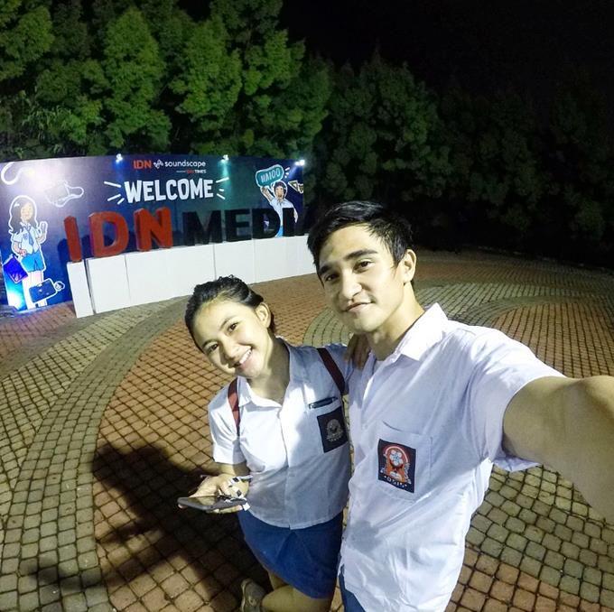 2,5 Tahun Pacaran, 10 Potret Romantis Adhitya Alkatiri & Adinda Azani