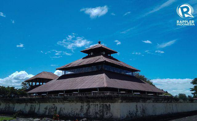 BEKAS CANDI. Masjid Tuha Indrapuri, awalnya adalah sebuah candi peninggalan kerajaan Hindu Lamuri. Foto oleh Habil Razali/Rappler