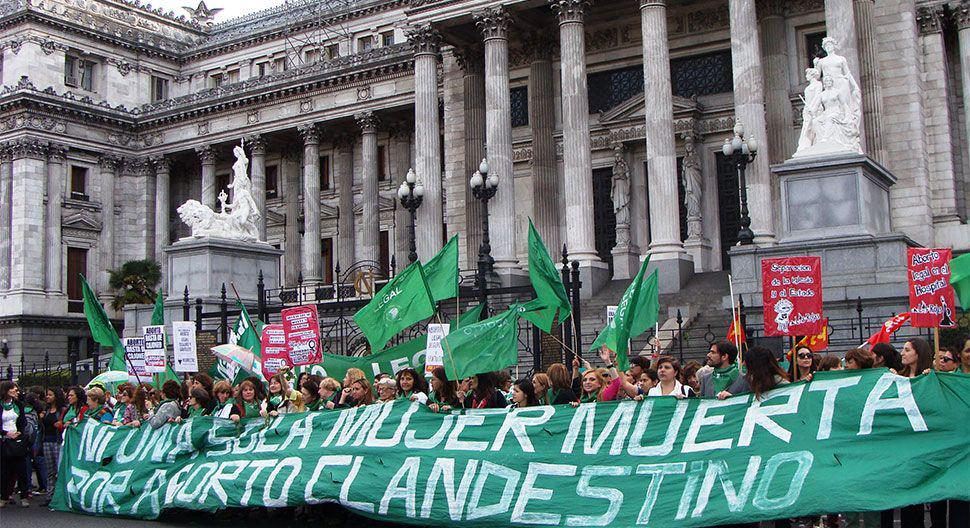 Argentina Segera Legalkan Aborsi