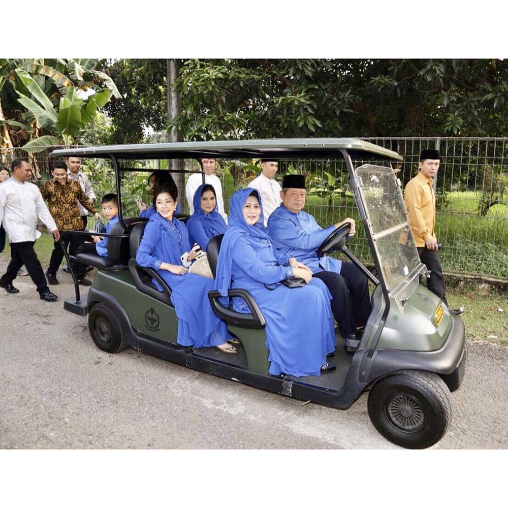 Instagram.com/aniyudhoyono