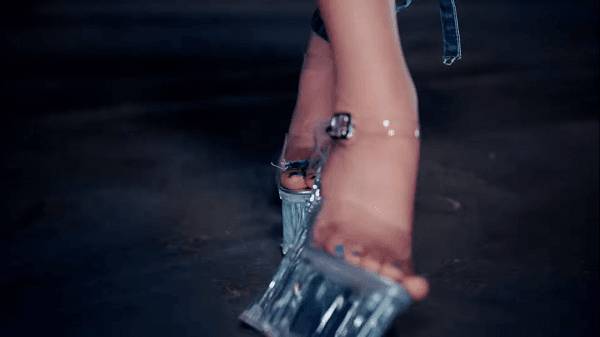 Youtube.com/BLACKPINK