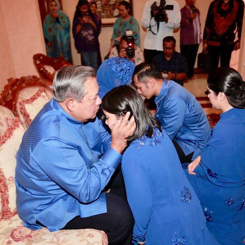 Instagram.com/aniyudhoyono