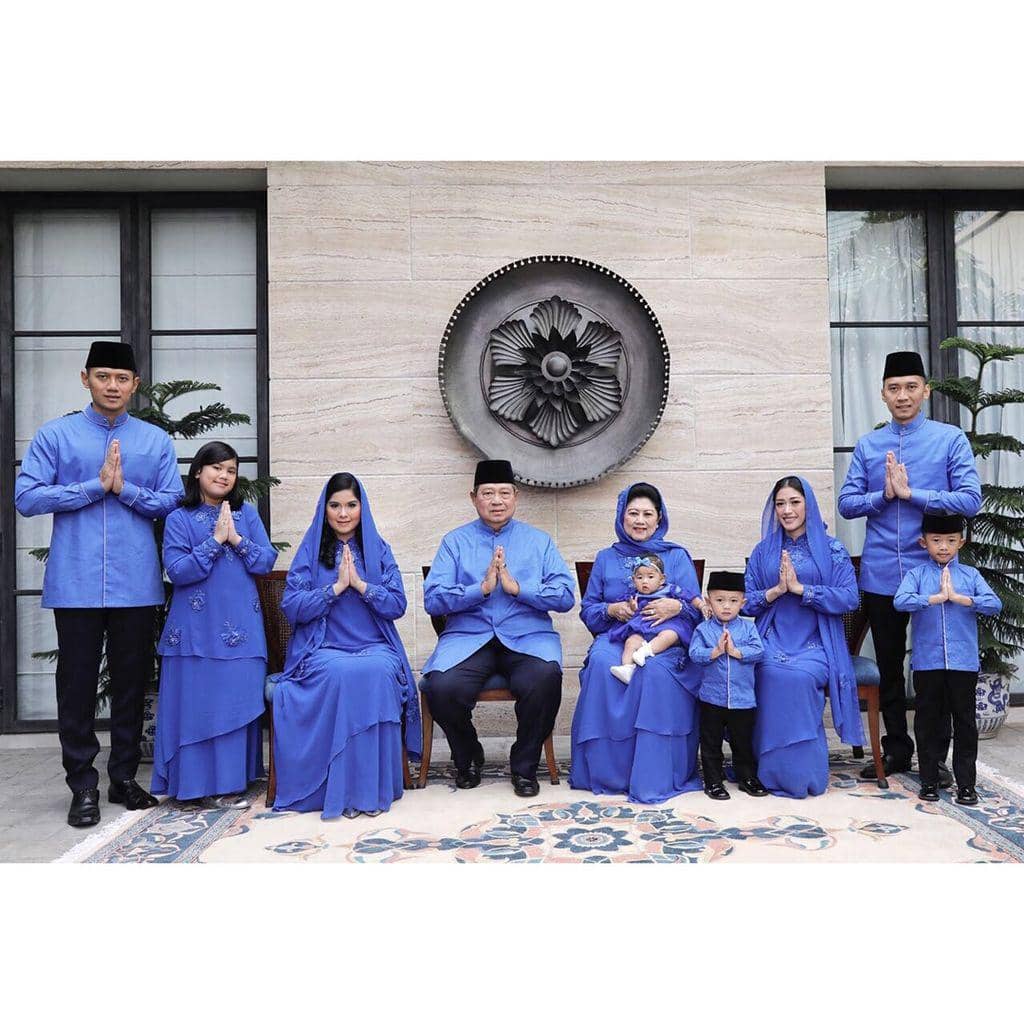 10 Potret Bahagia Lebaran Keluarga Besar Yudhoyono, Bersahaja!