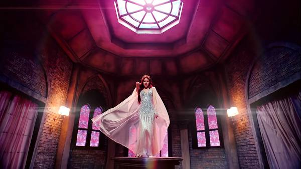 Youtube.com/BLACKPINK