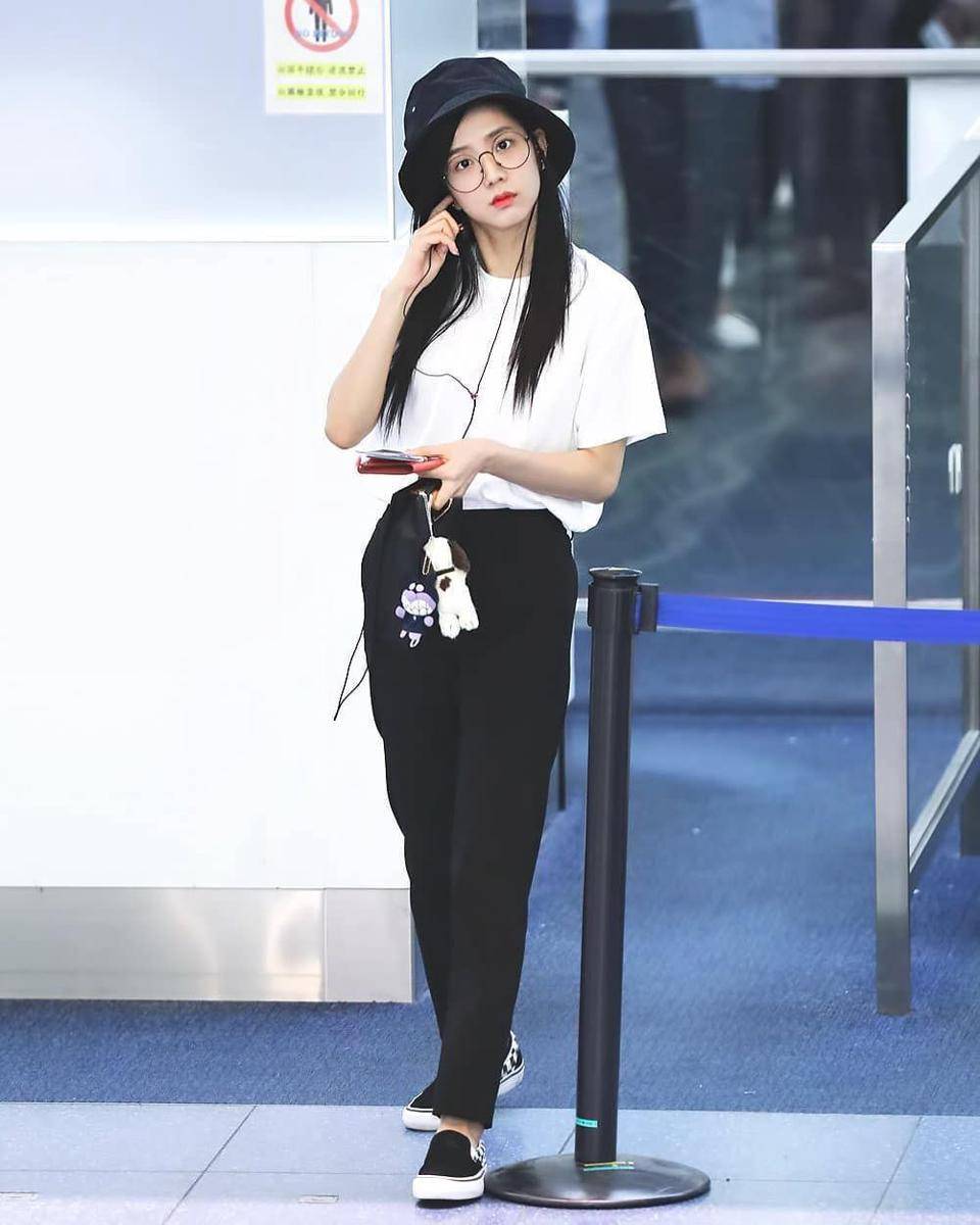 Instagram.com/jisoo.blackpink